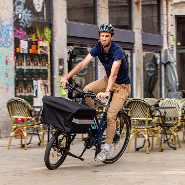 Livreur à vélo avec JoKer Mini Soft Bag