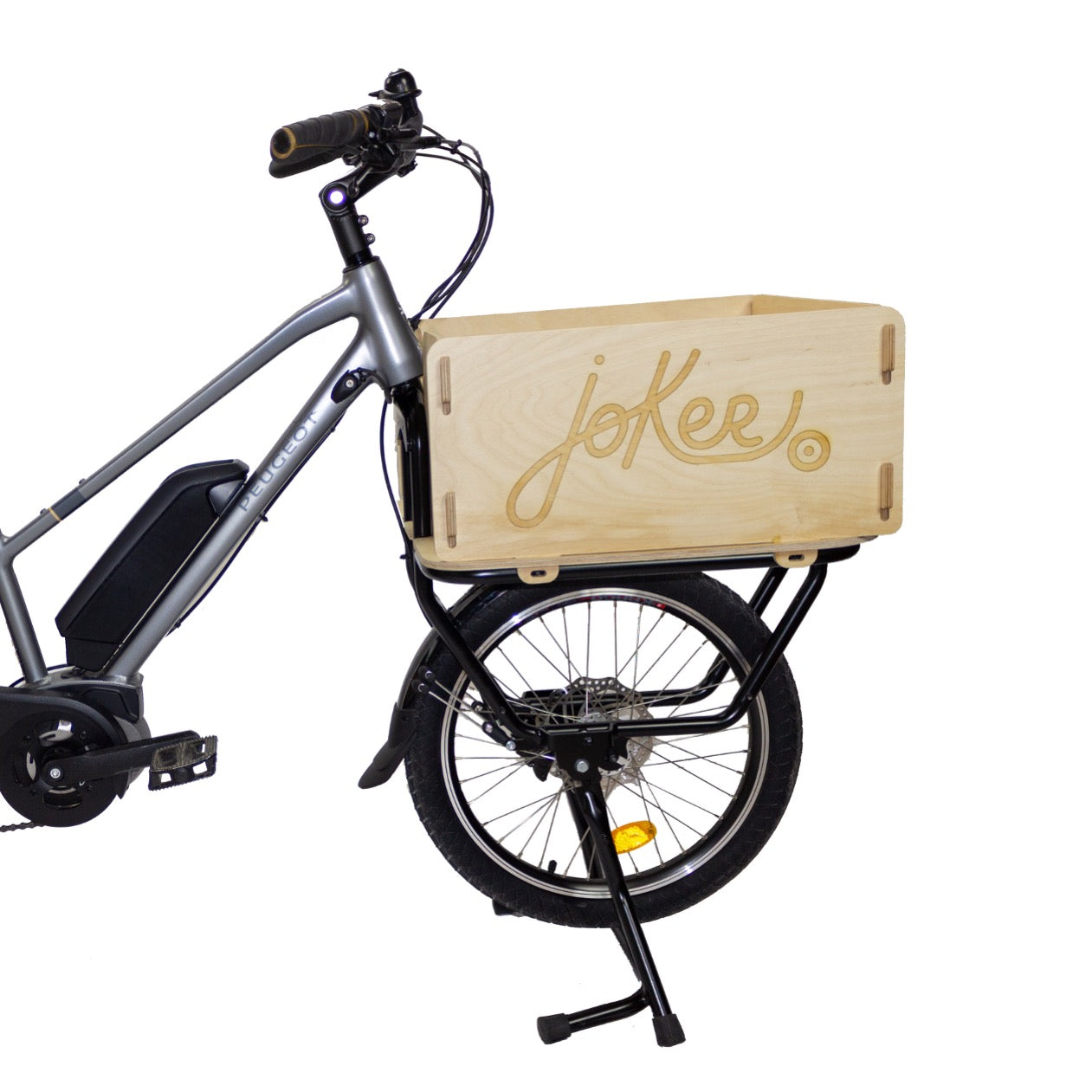 Velo avec fourche cargo et boite en bois